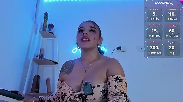 andrea_lopezz_ webcam