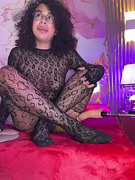 woo_isdaphne (F young) - spanks x 3🍑