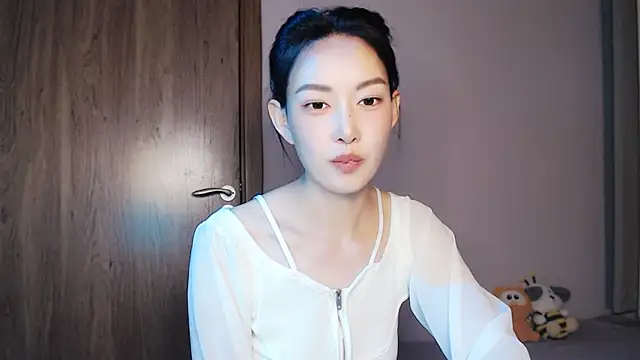 美女anan_882在线直播