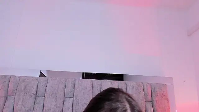 AliciaWhite_nt webcam