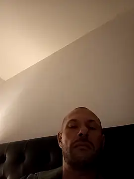 guitccch - Guitccch's free webcam - UK Sex Cams