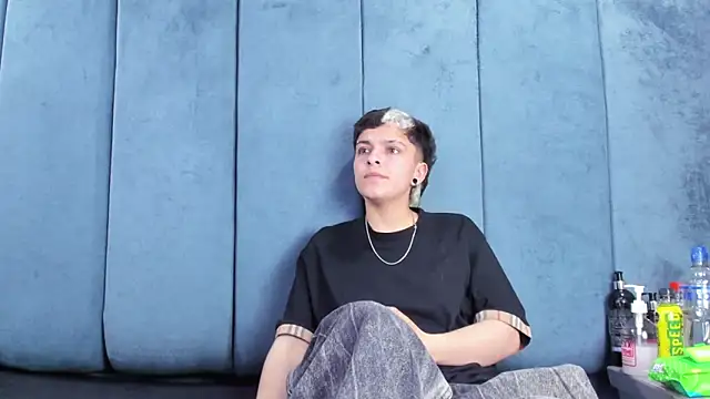 Megan_Thompson_ webcam