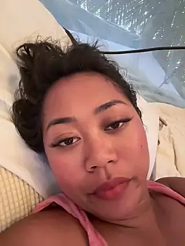 Juliet_official_pro webcam