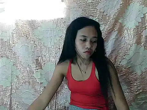 PinaySkinnyGirl webcam