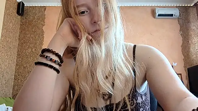 KateVibe_01 webcam