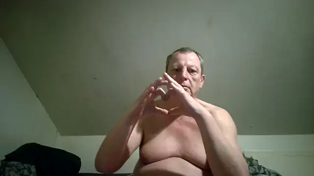 chubbybear2cum webcam