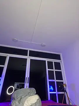 loladupont - Loladupont's free webcam - UK Sex Cams