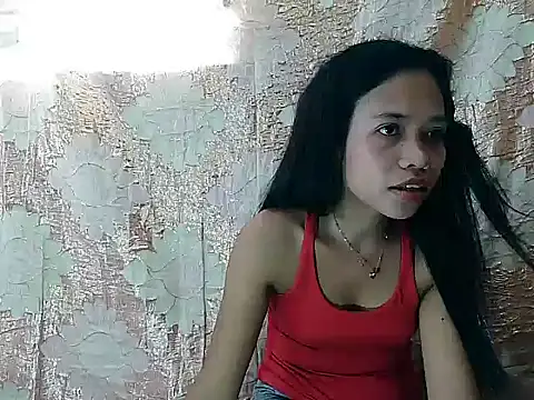 PinaySkinnyGirl webcam