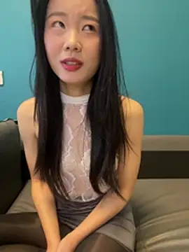 美女ZHJKS9988在线直播