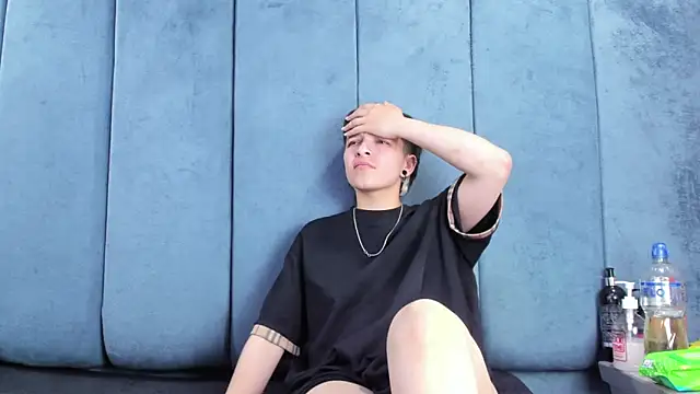 Megan_Thompson_ webcam