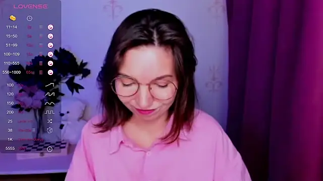 KindHazelHere_ webcam