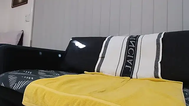 lilchristian@xh webcam