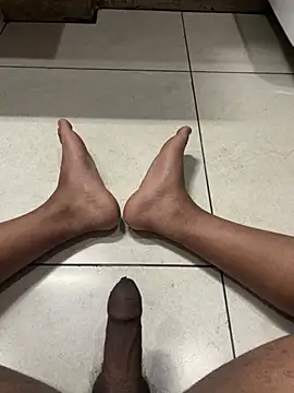 gigolo_ultimate - Gigolo_ultimate's free webcam - UK Sex Cams