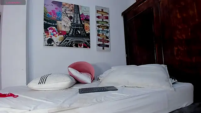 abrilw1 - AbrilW1's free webcam - UK Sex Cams