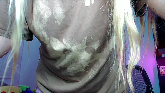 elliemoonx - EllieMoonX's free webcam - UK Sex Cams