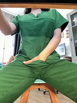 secretly_masturbating webcam