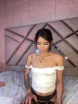 sophie_pariss webcam