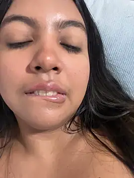 nicole_fisherr webcam