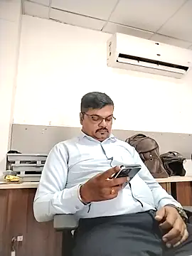 Desi_Lodo_Gujju_Boy webcam