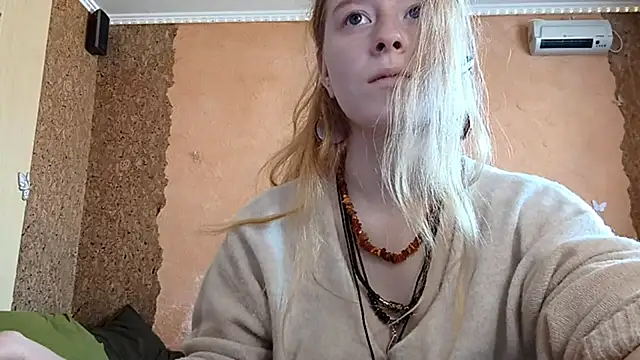 KateVibe_01 webcam