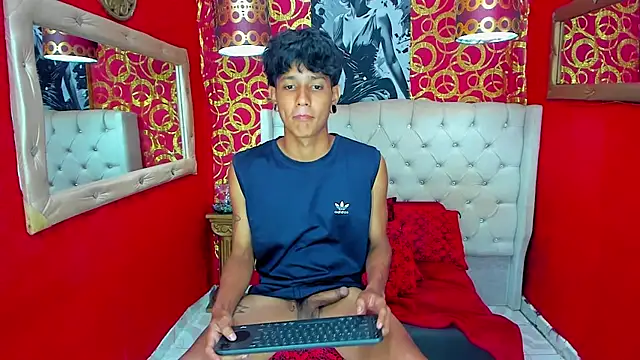 straightyoungpein webcam