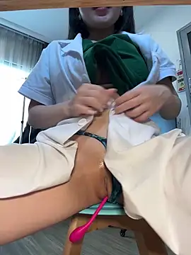  secretly_masturbating chat room