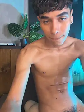 andrewortix (M twink) - The best cum before seen