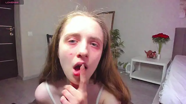 camilla_kelly (F teen) - doggy pose