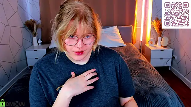 luna_c0ra (F teen) - on the eve of my birthday