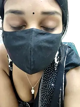 maya_bed_girl (F teen) - Shower💋❤️