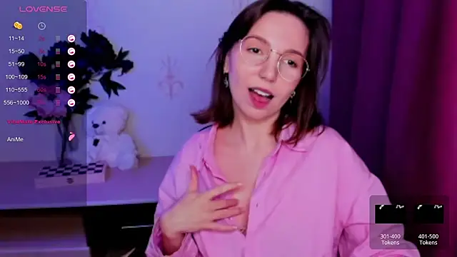 KindHazelHere_ webcam