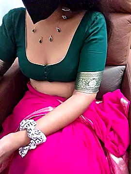 roja-telugu777 - Roja-Telugu777's free webcam - UK Sex Cams