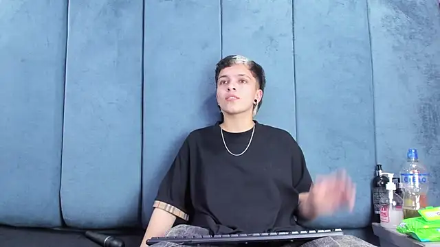 Megan_Thompson_ webcam