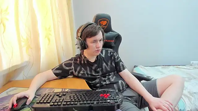 iliaskrislove webcam