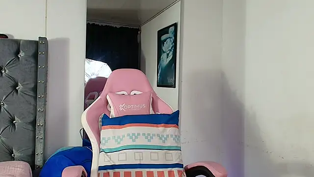 GraceWallace_ webcam