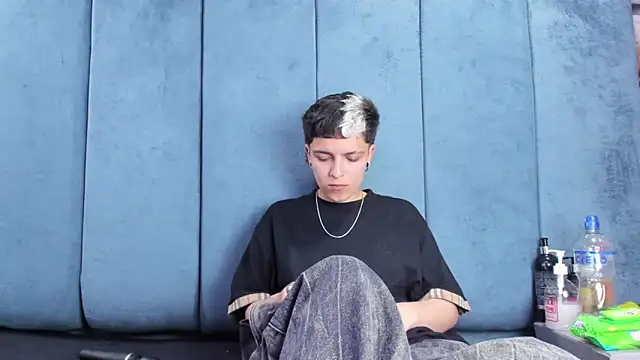 Megan_Thompson_ webcam