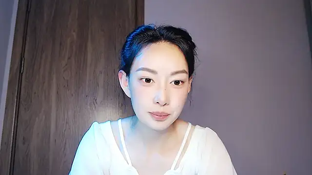 美女anan_882在线直播