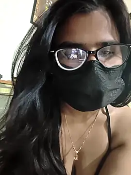 Webcam Model (Anny-96) is live