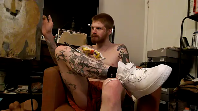 Magnetic127's live cam