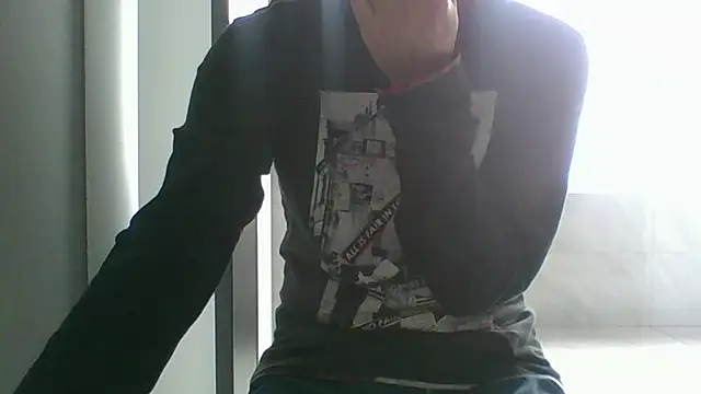 nole_china7 (Ask my age) - talk / fun / cum