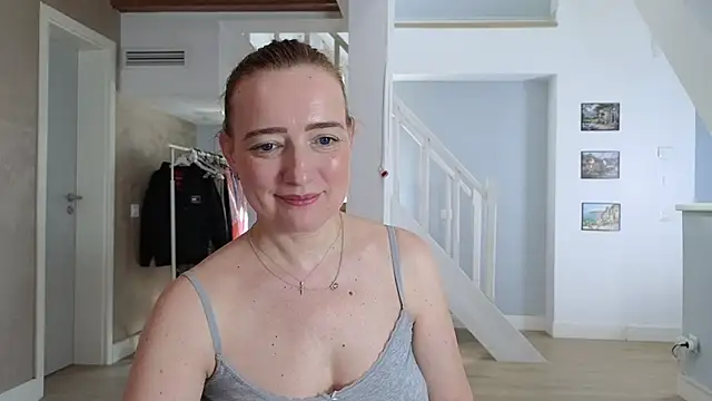 Blue_Angel_Sweet live sex cam