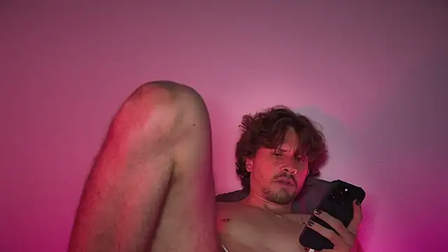 mcklister_kinky_feets webcam