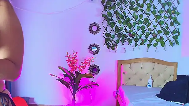 miabunny___ - Miabunny___'s free webcam - UK Sex Cams