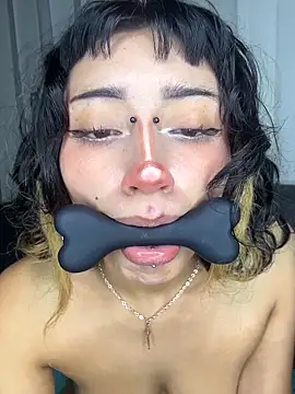 baby_akuma - Baby_akuma's free webcam - UK Sex Cams