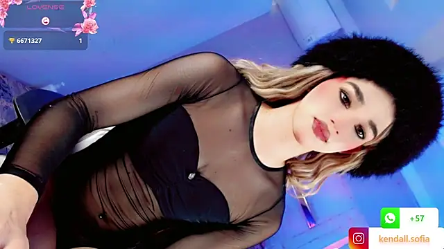 Sophiaa_doll_ webcam