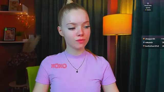 maddy_moah (F teen) - doggy style