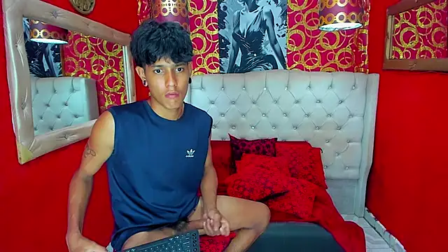 straightyoungpein webcam