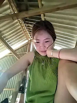 yiyoongg - Yiyoongg's free webcam - UK Sex Cams