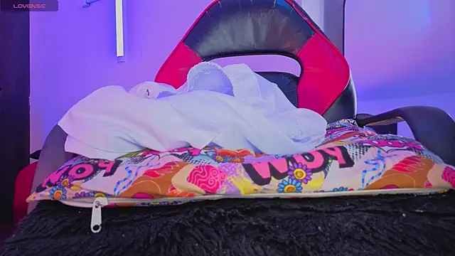 nova_salvatore webcam