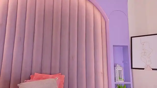 amberstonne__ (F teen) - Domi in my clit 1in1 at cum show